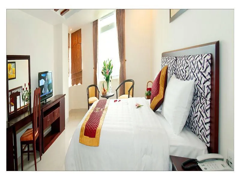 Kay Hotel Da Nang - Near Dragon Bridge