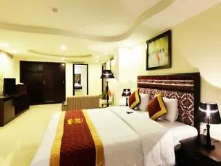Kay Hotel Da Nang - Near Dragon Bridge וייטנאם