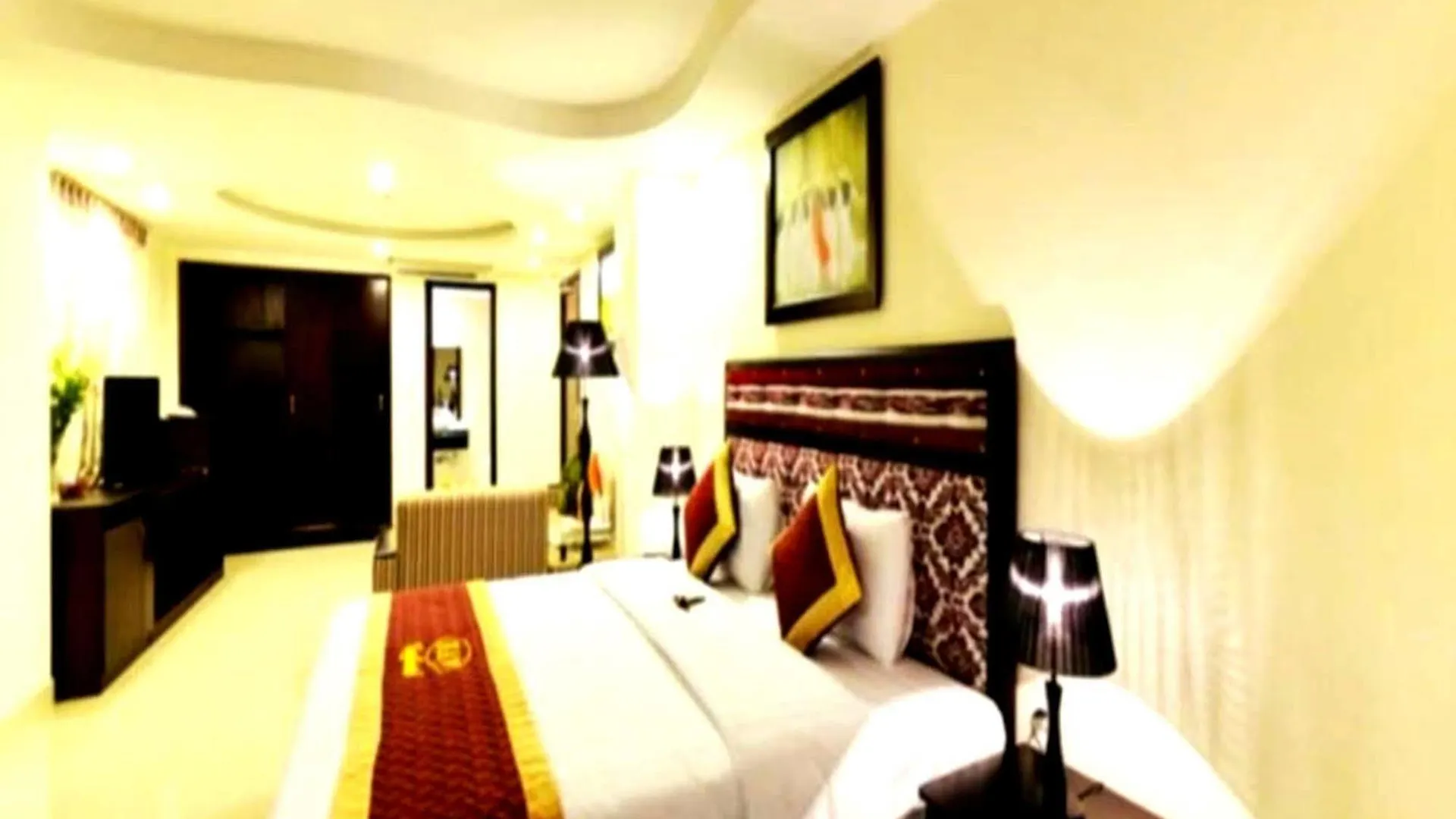Kay Hotel Da Nang - Near Dragon Bridge וייטנאם